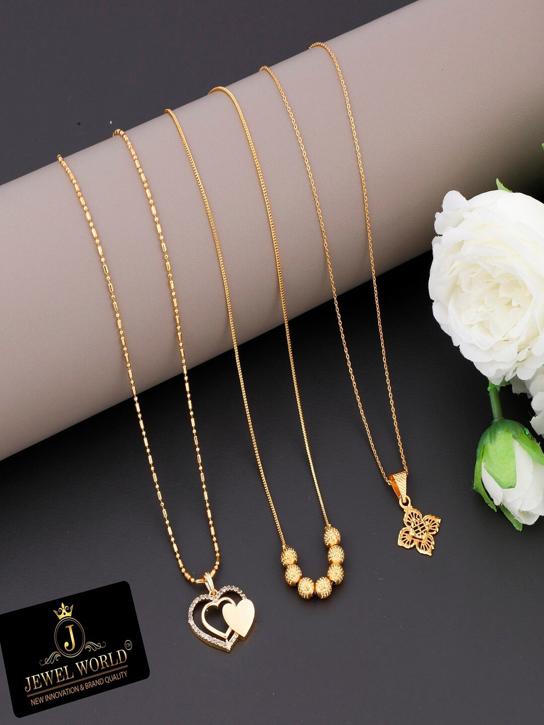 

JEWEL WORLD Set Of 3 Gold-Plated Stone Studded Chains
