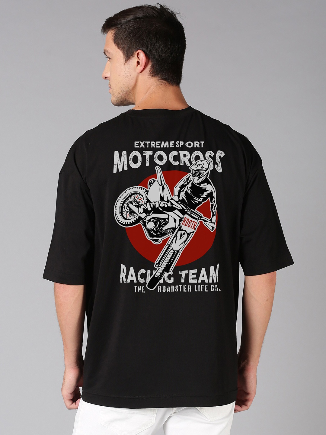 

Roadster Black Graphic Printed Pure Cotton Oversized T-Shirt