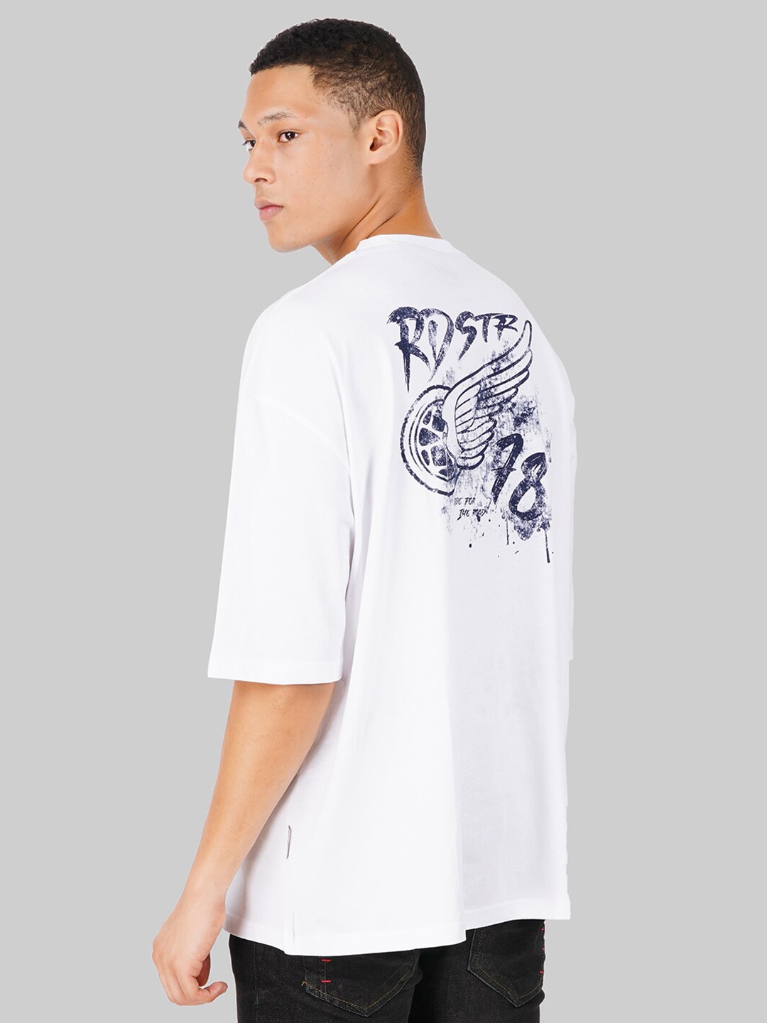 

The Roadster Lifestyle Co. Graphic Printed Pure Cotton Oversized Fit T-Shirt, White