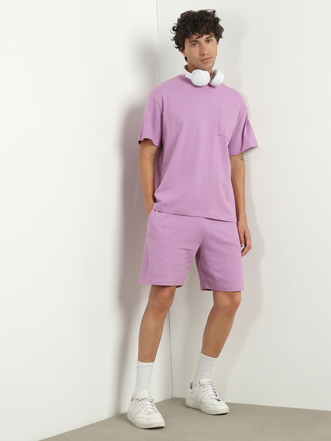 

NOBERO Hudson Popcorn Textured Oversized T-Shirt With Shorts, Mauve