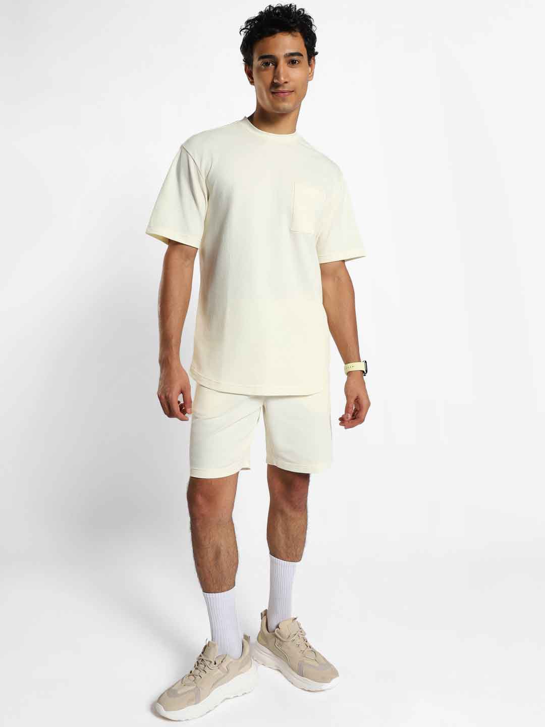 

NOBERO Hudson Popcorn Textured Oversized T-shirt And Shorts, Off white