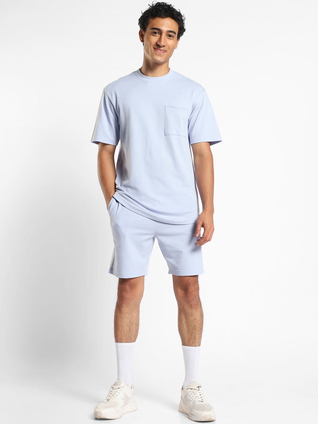 

NOBERO Hudson Popcorn Textured Oversized T-shirt And Shorts, Blue