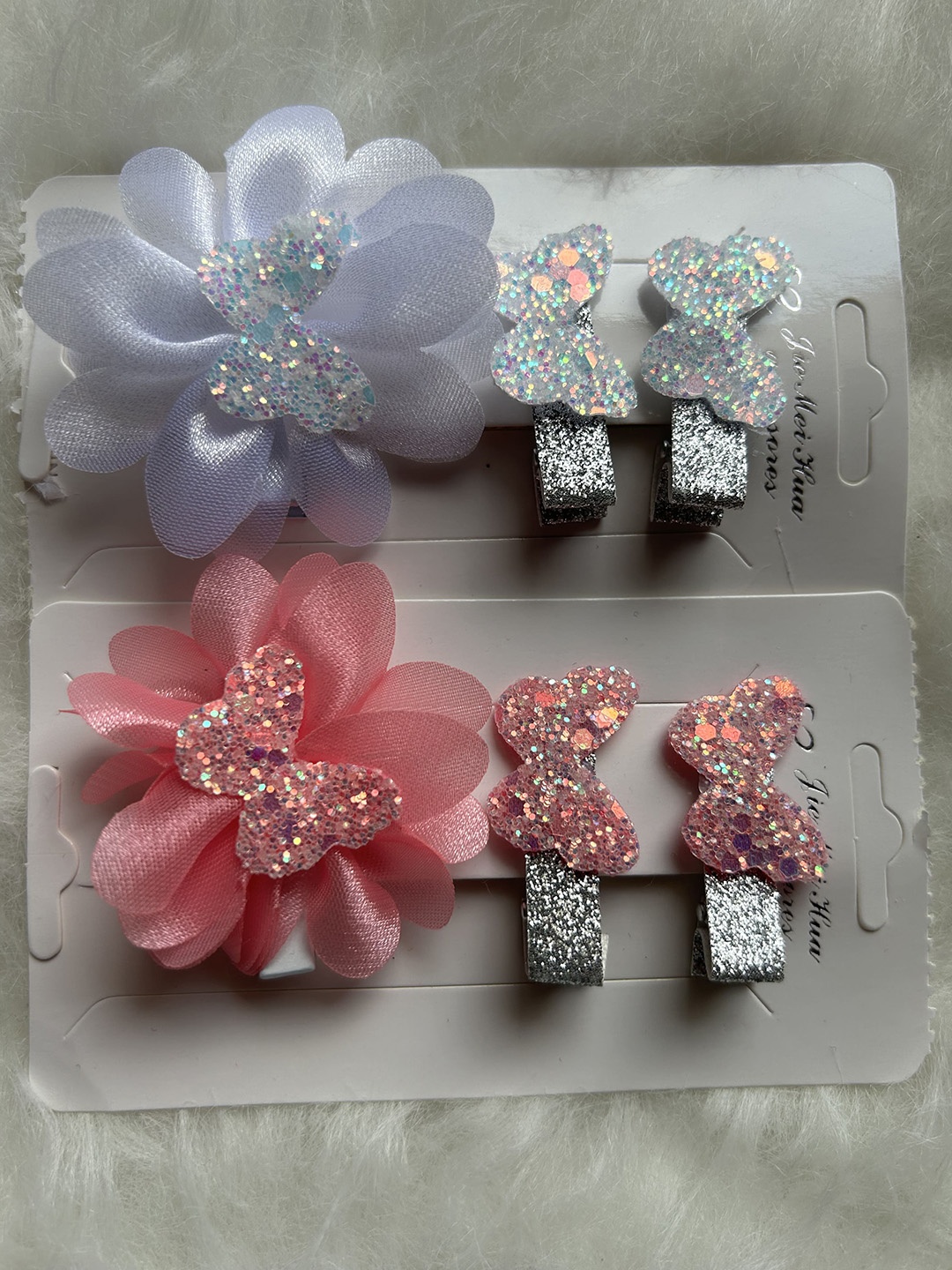 

LYTIX Girls Set of 2 Assorted Embellished Alligator Hair Clips