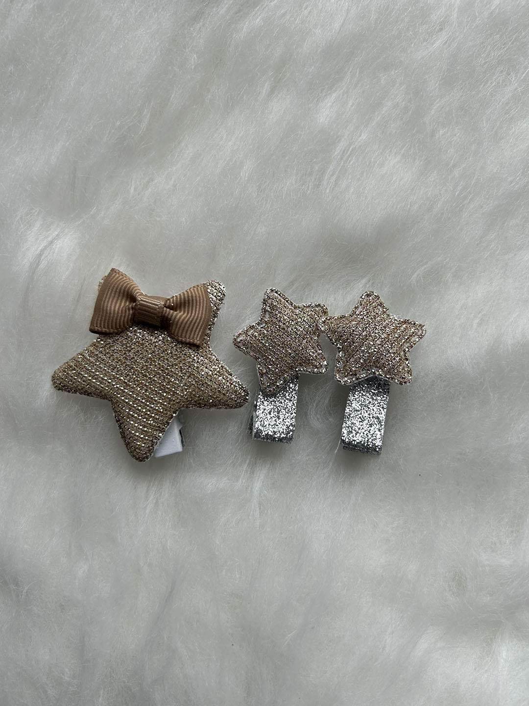 

LYTIX Girls Assorted Set of 3 Embellished Alligator Hair Clips