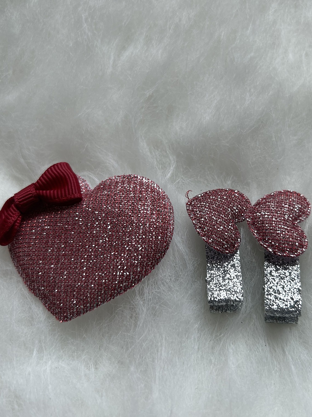 

LYTIX Girls Assorted Set of 3 Embellished Alligator Hair Clips