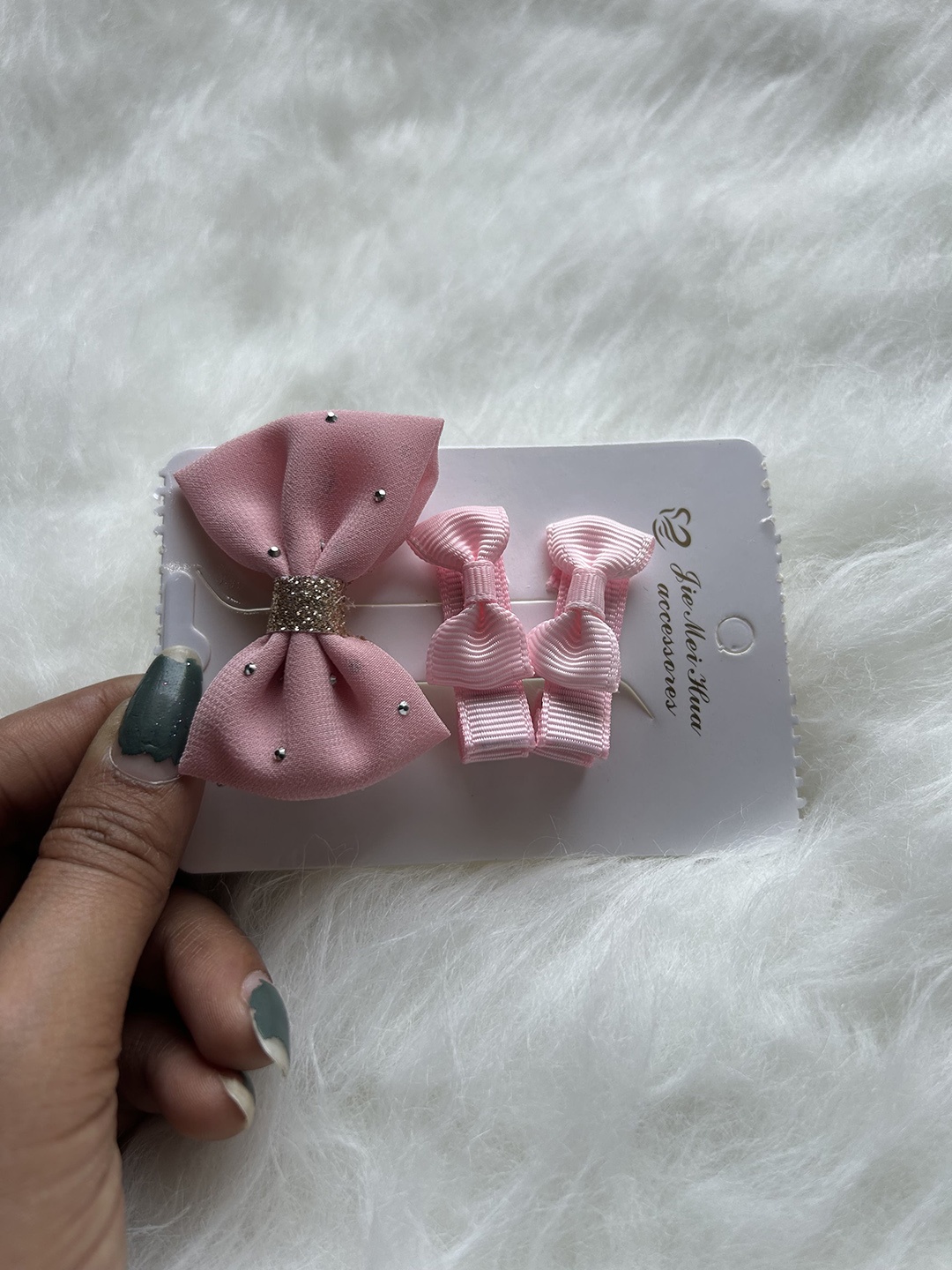 

LYTIX Girls Set of 3 Assorted Bow Grosgrain Ribbon Hair Bows Alligator Hair Clips