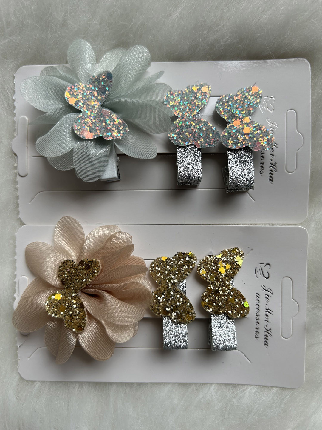 

LYTIX Girls Set of 2 Assorted Embellished Alligator Hair Clips