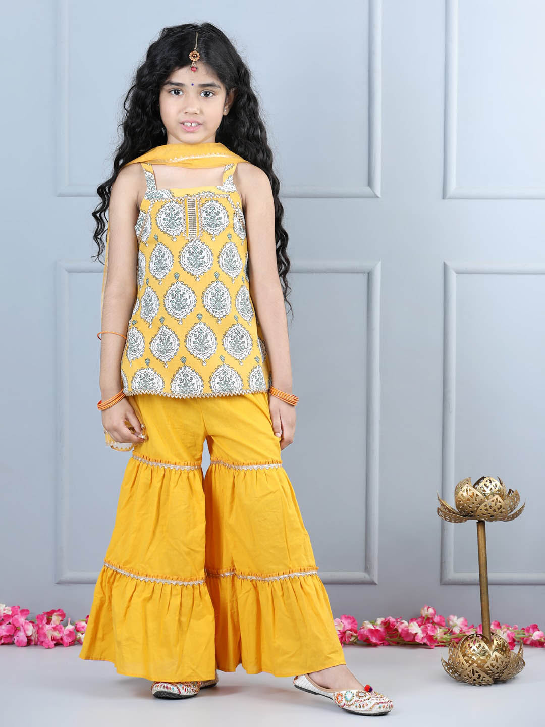

AWW HUNNIE Girls Floral Printed Regular Pure Cotton Kurti With Sharara & Dupatta, Mustard
