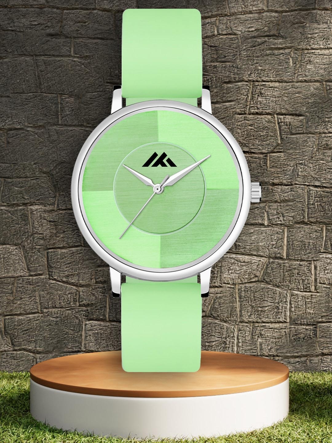 

Shocknshop Women Dial & Leather Straps Analogue Watch MT531, Green