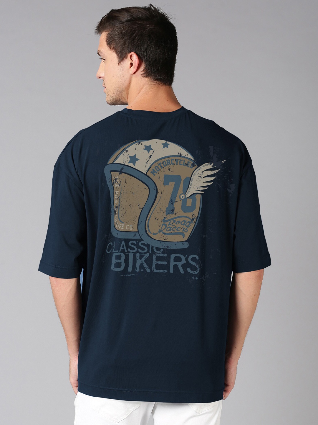 

Roadster Navy Blue Graphic Printed Pure Cotton Oversized T-shirt