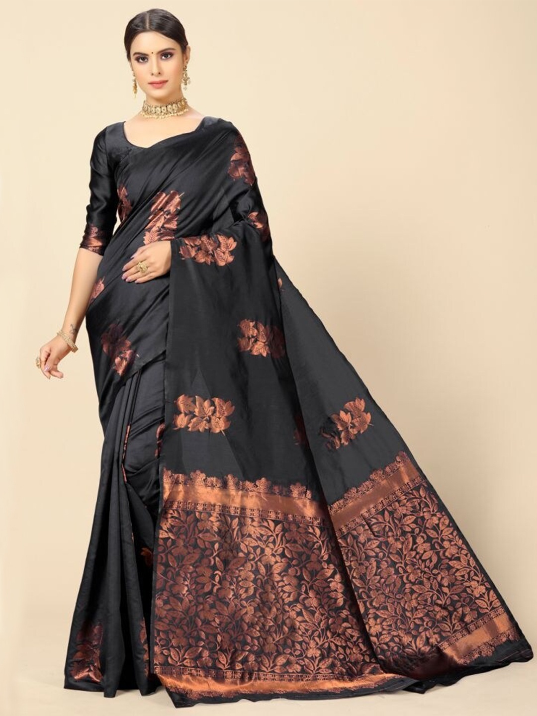 

MAGMINA Woven Design Pure Silk Banarasi Saree, Black