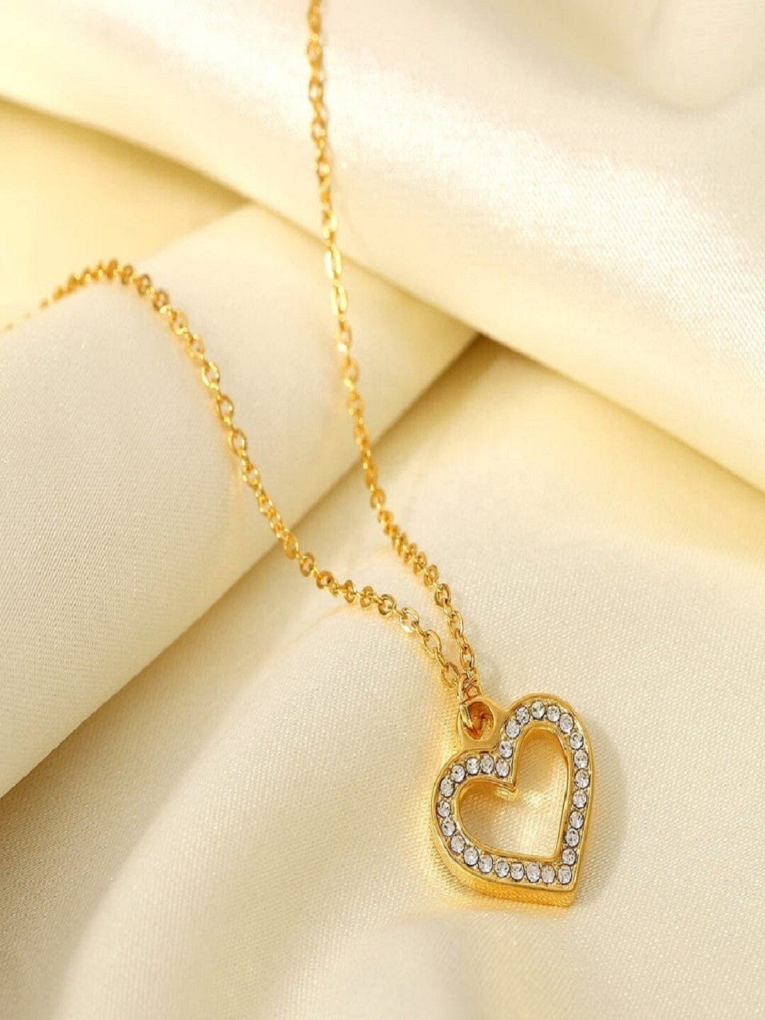 

JEWEL WORLD Set Of 3 Gold-Plated Stone-Studded Chains