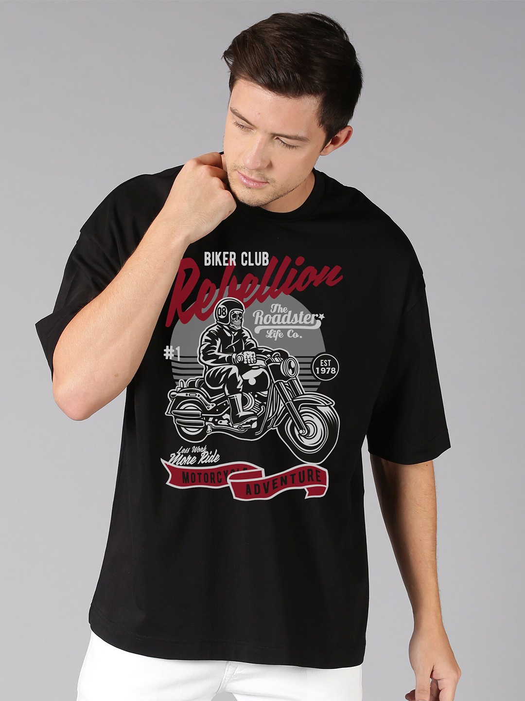 

Roadster Black Graphic Printed Pure Cotton Oversized Tshirt