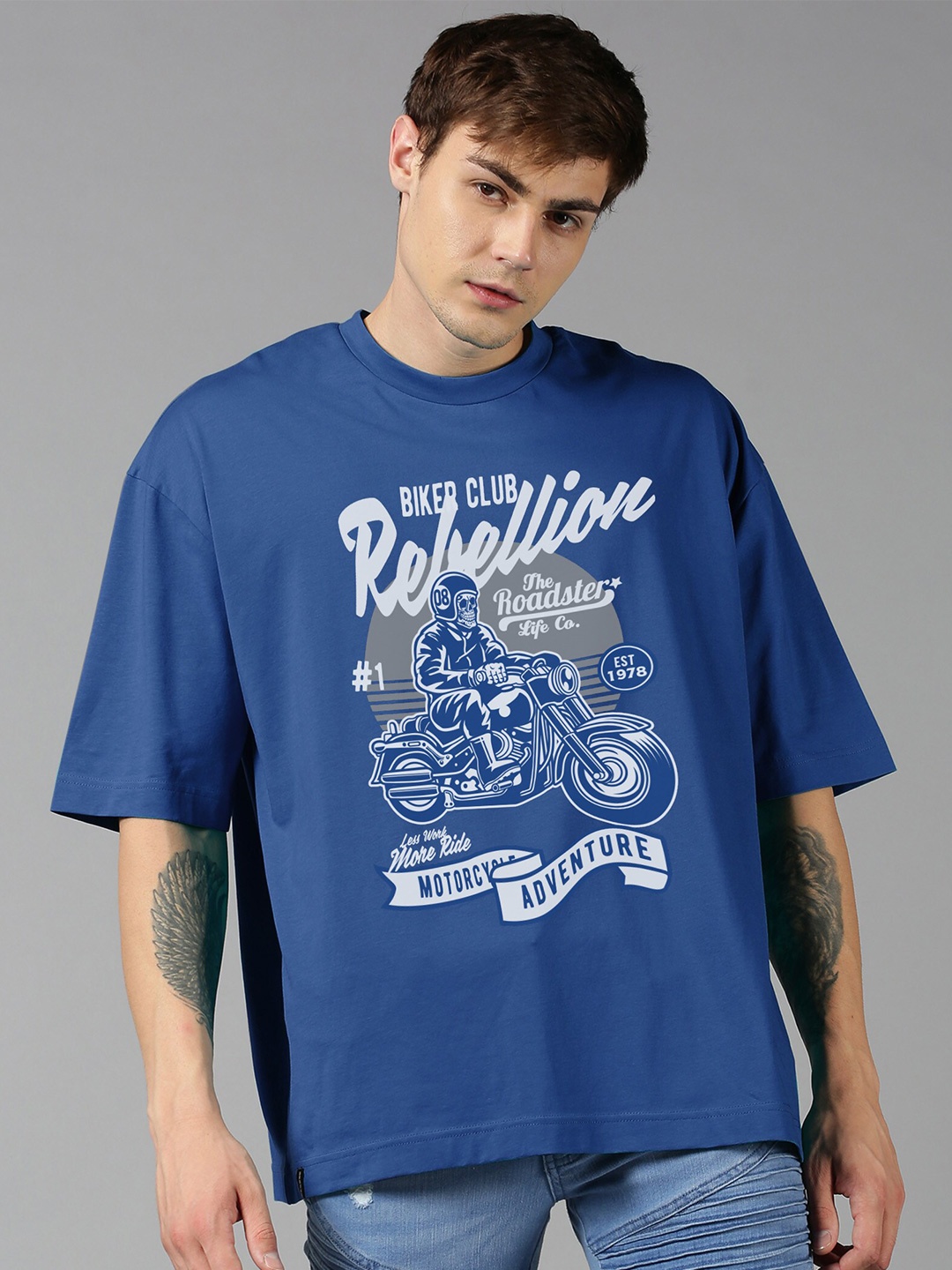 

Roadster Blue & White Graphic Printed Pure Cotton Oversized T-Shirt, Navy blue