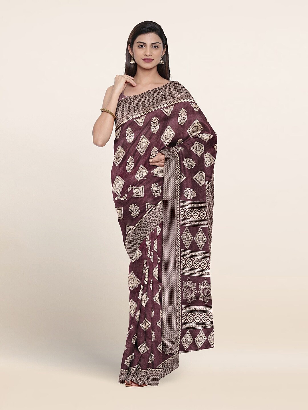 

Pothys Ethnic Motifs Printed Saree, Burgundy