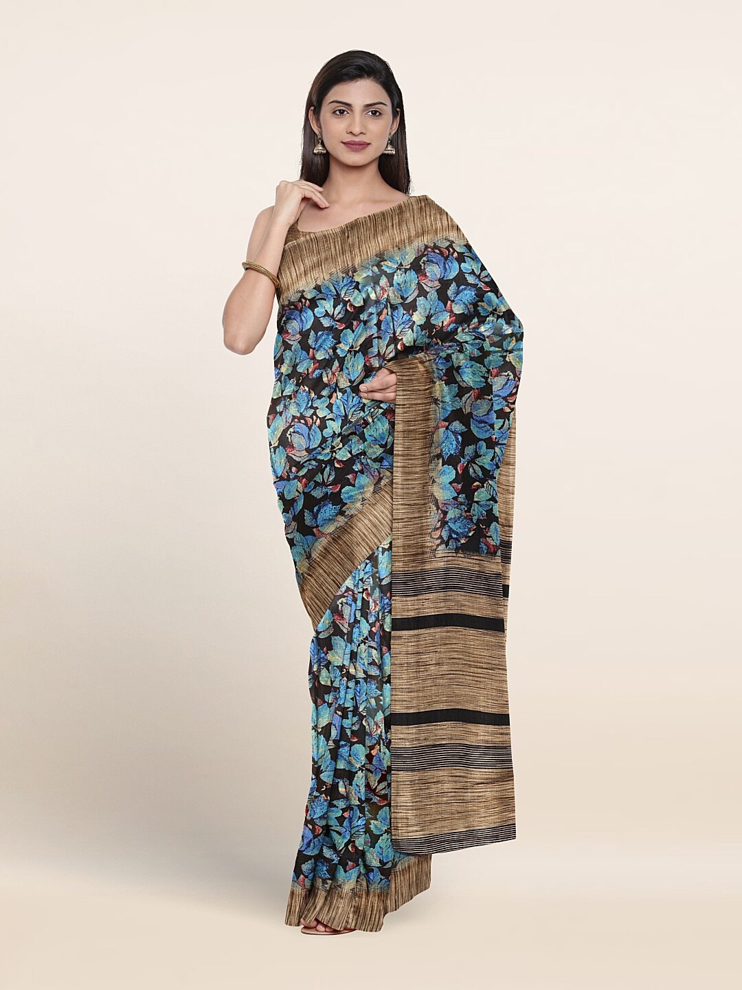 

Pothys Leaf Motifs Printed Saree, Black