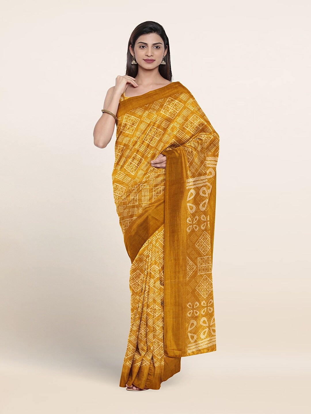 

Pothys Floral Printed Saree, Mustard