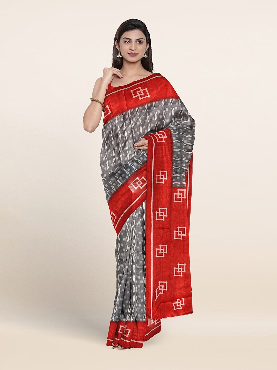

Pothys Grey & Red Geometric Printed Saree
