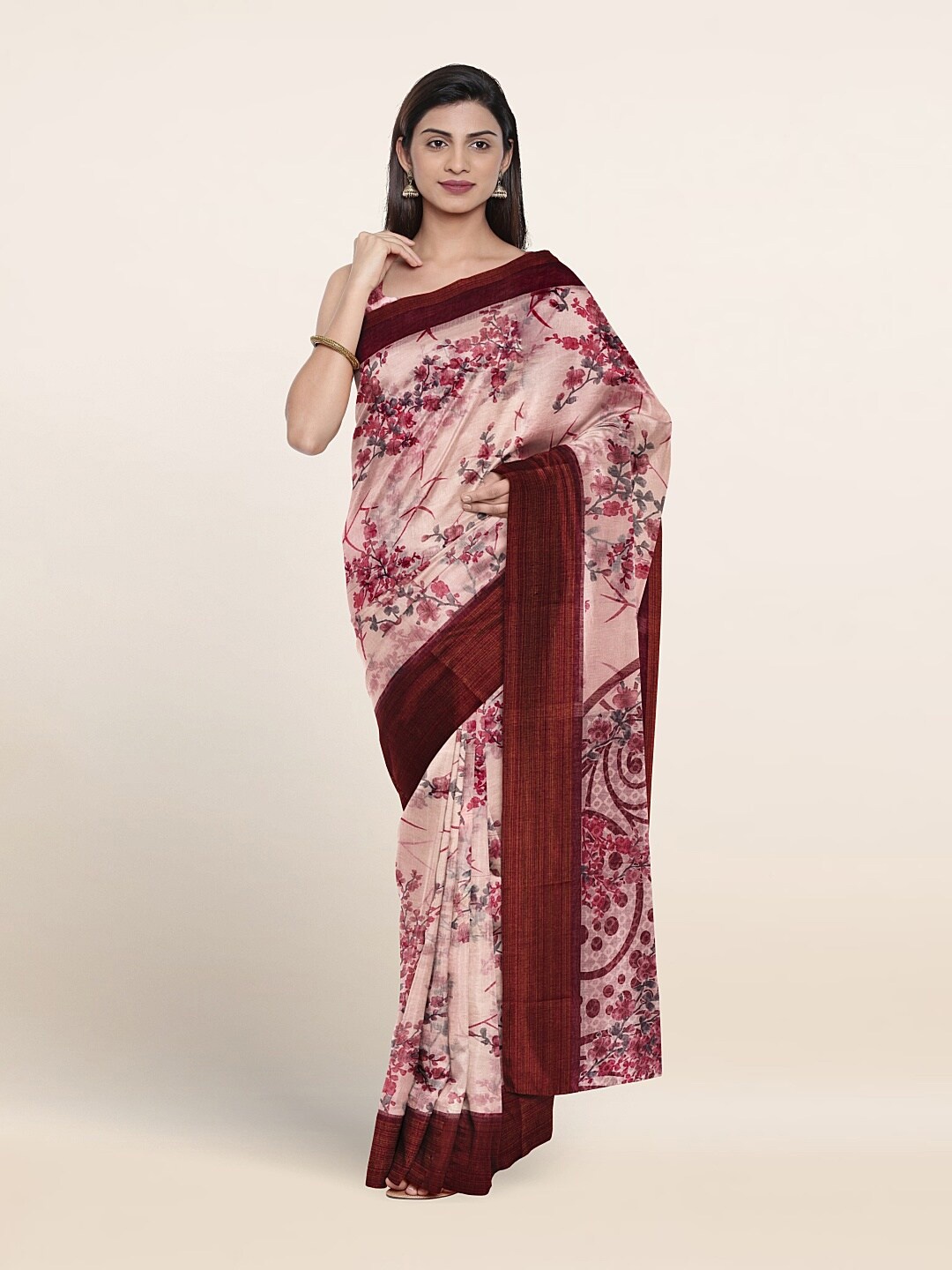 

Pothys Floral Printed Saree With Blouse piece, Maroon