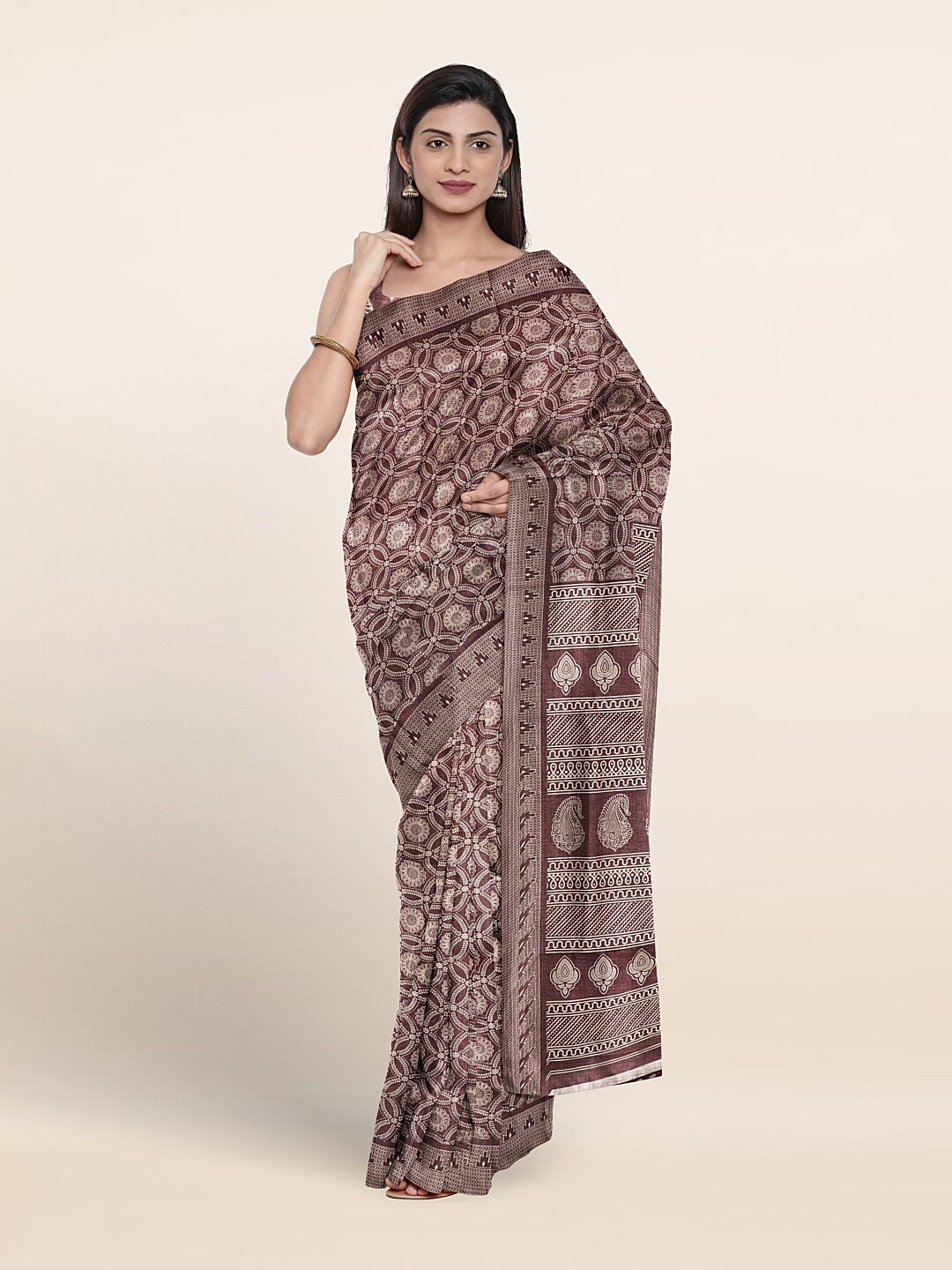 

Pothys Ethnic Motifs Printed Saree, Burgundy