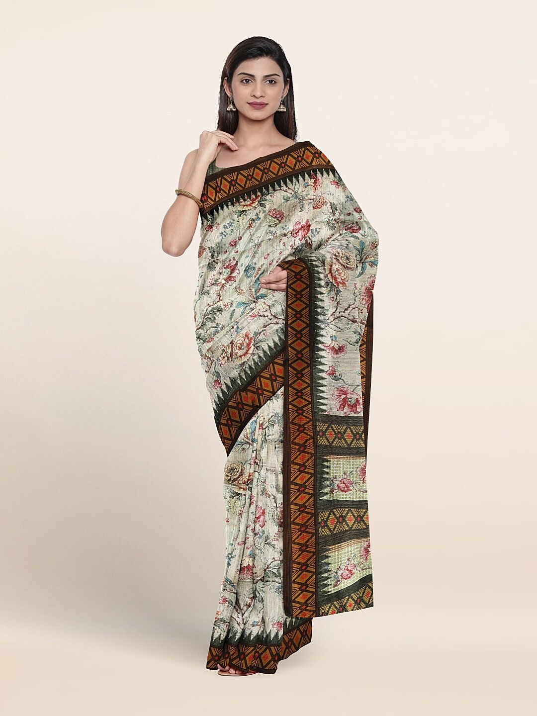 

Pothys Floral Printed Jute Silk Saree With Blouse Piece, Green