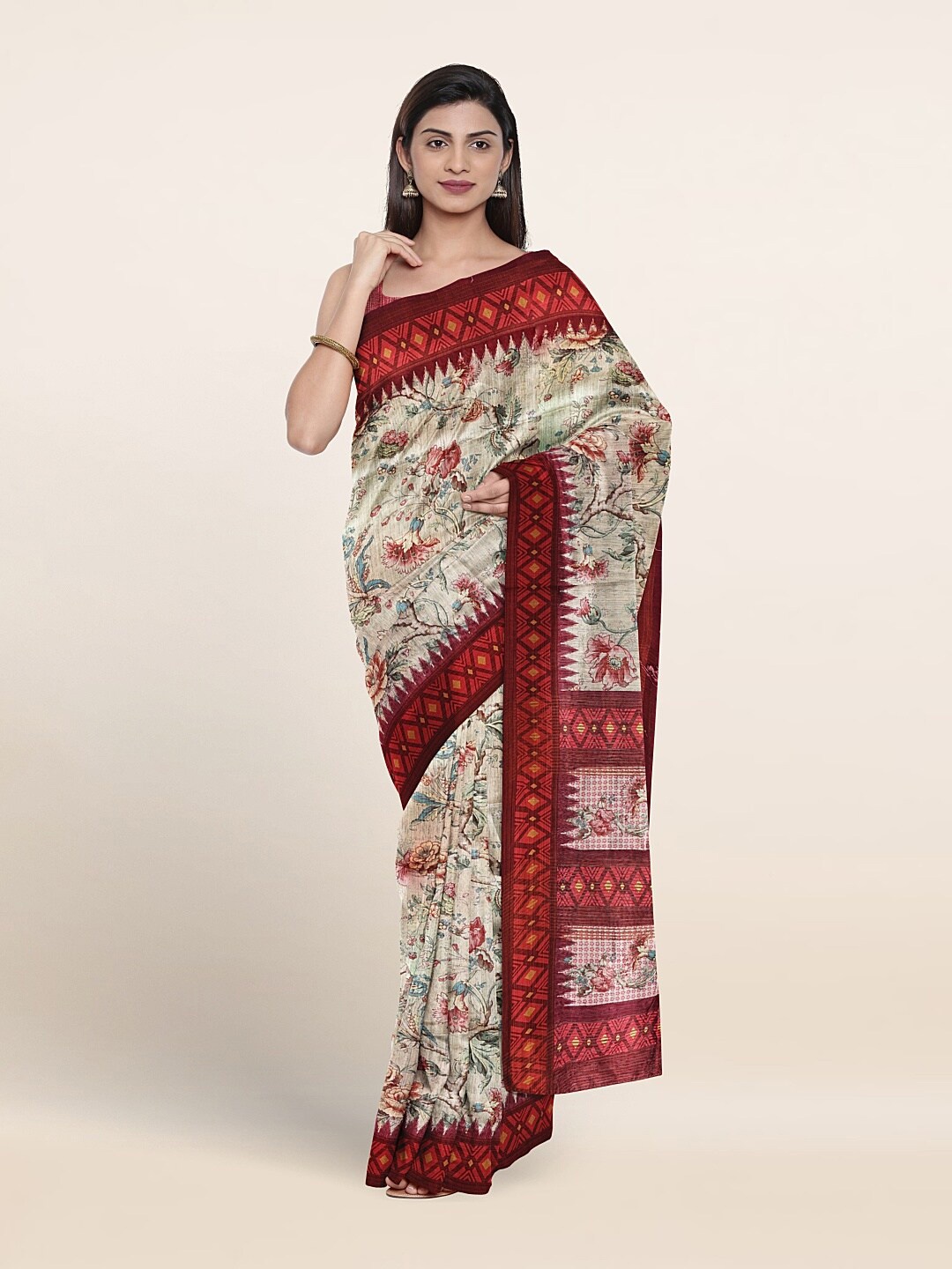 

Pothys Floral Printed Jute Silk Saree, White