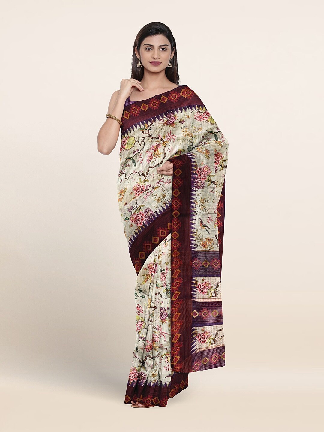 

Pothys Floral Printed Jute Silk Saree, White