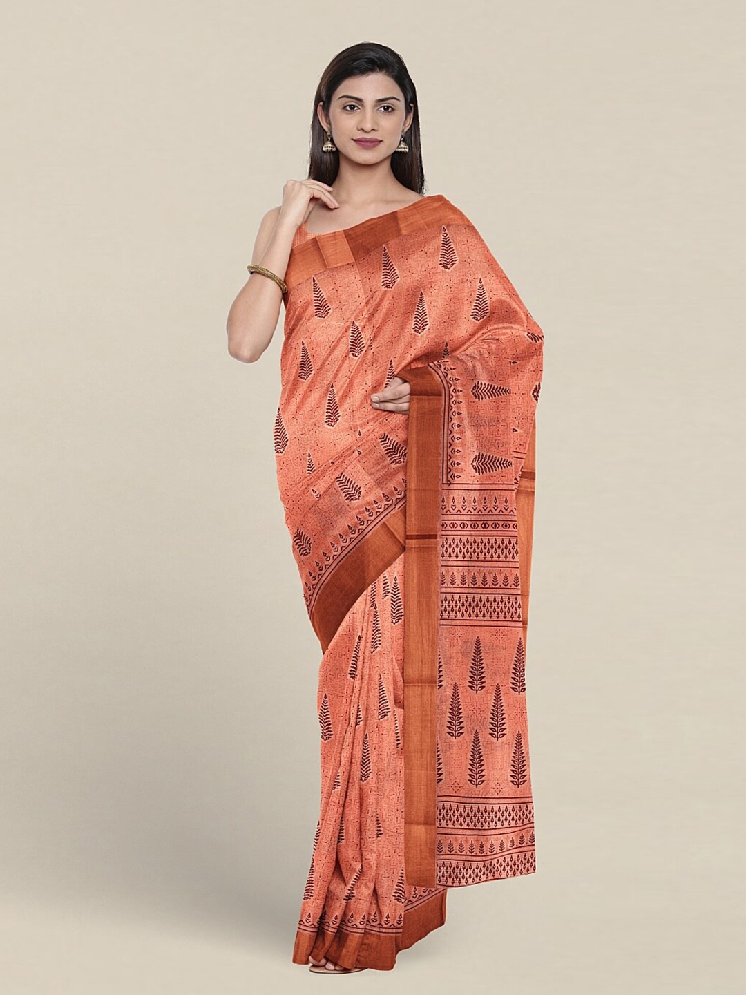 

Pothys Floral Printed Pure Cotton Saree, Peach