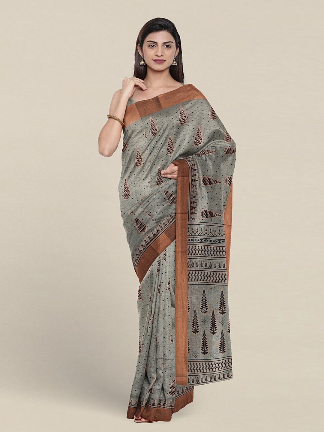 

Pothys Ethnic Motifs Printed Pure Cotton Saree, Grey