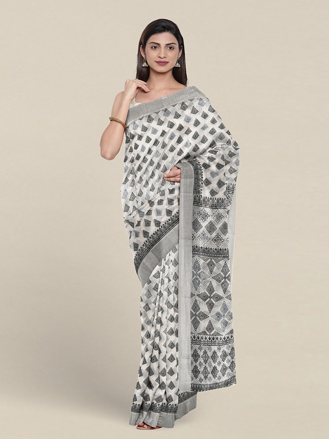 

Pothys Ethnic Motifs Printed Pure Cotton Saree, White