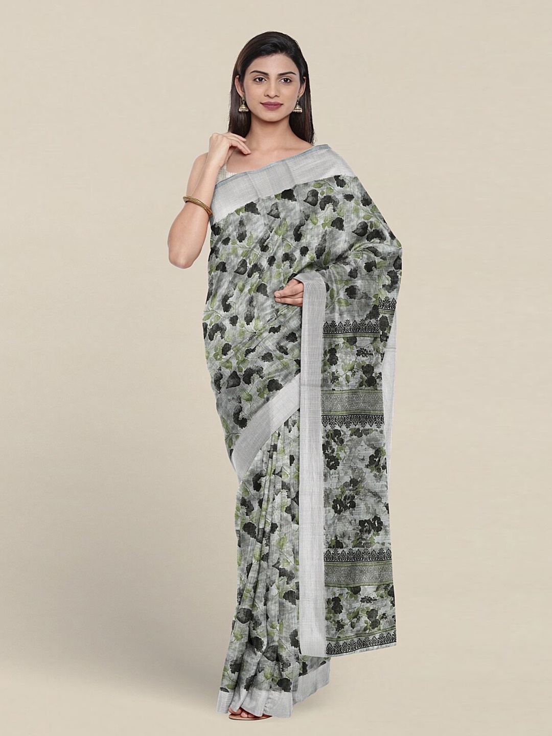

Pothys Floral Printed Pure Cotton Saree, Grey