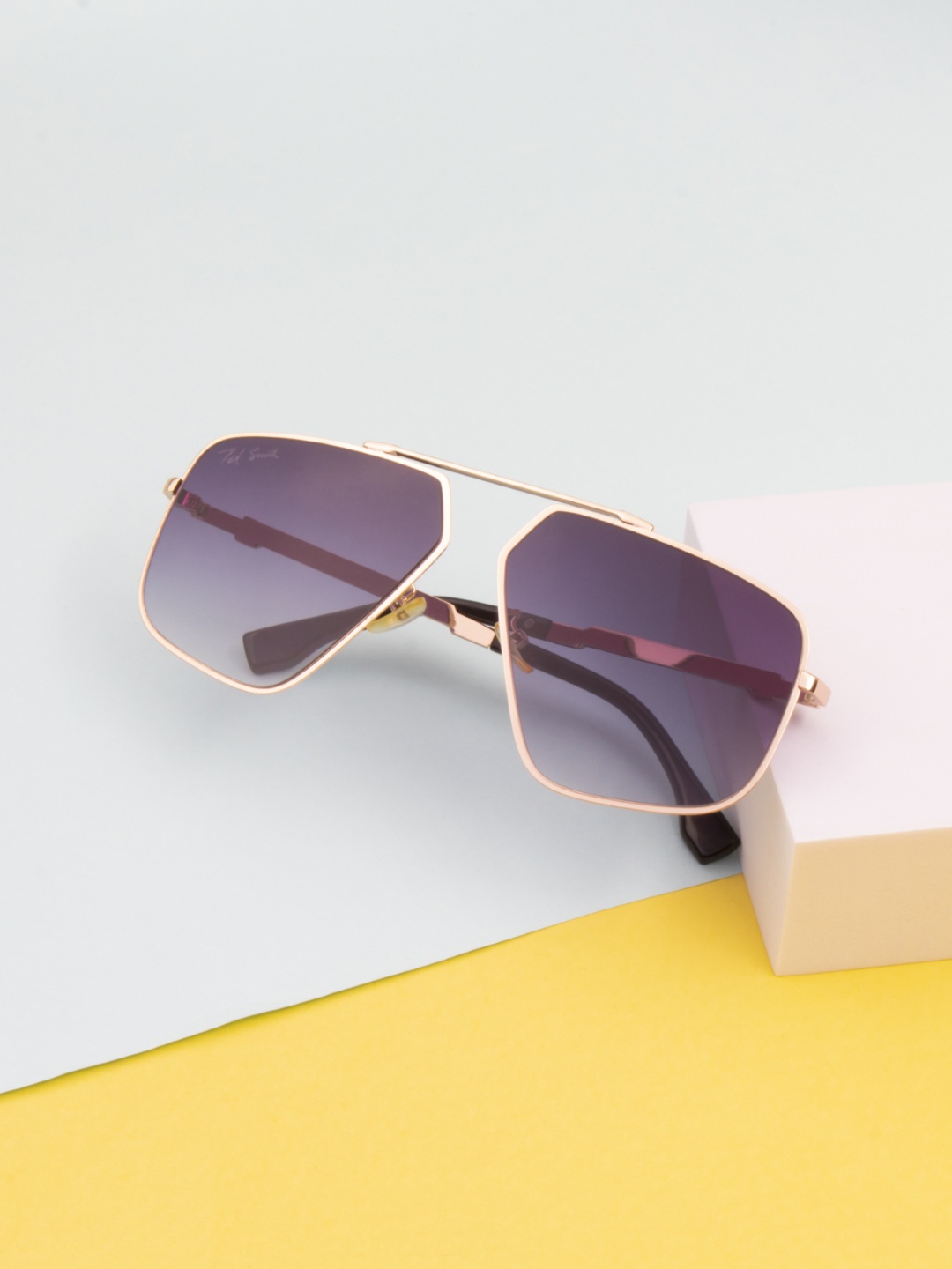 

Ted Smith Unisex Oversized Sunglasses with UV Protected Lens, Grey
