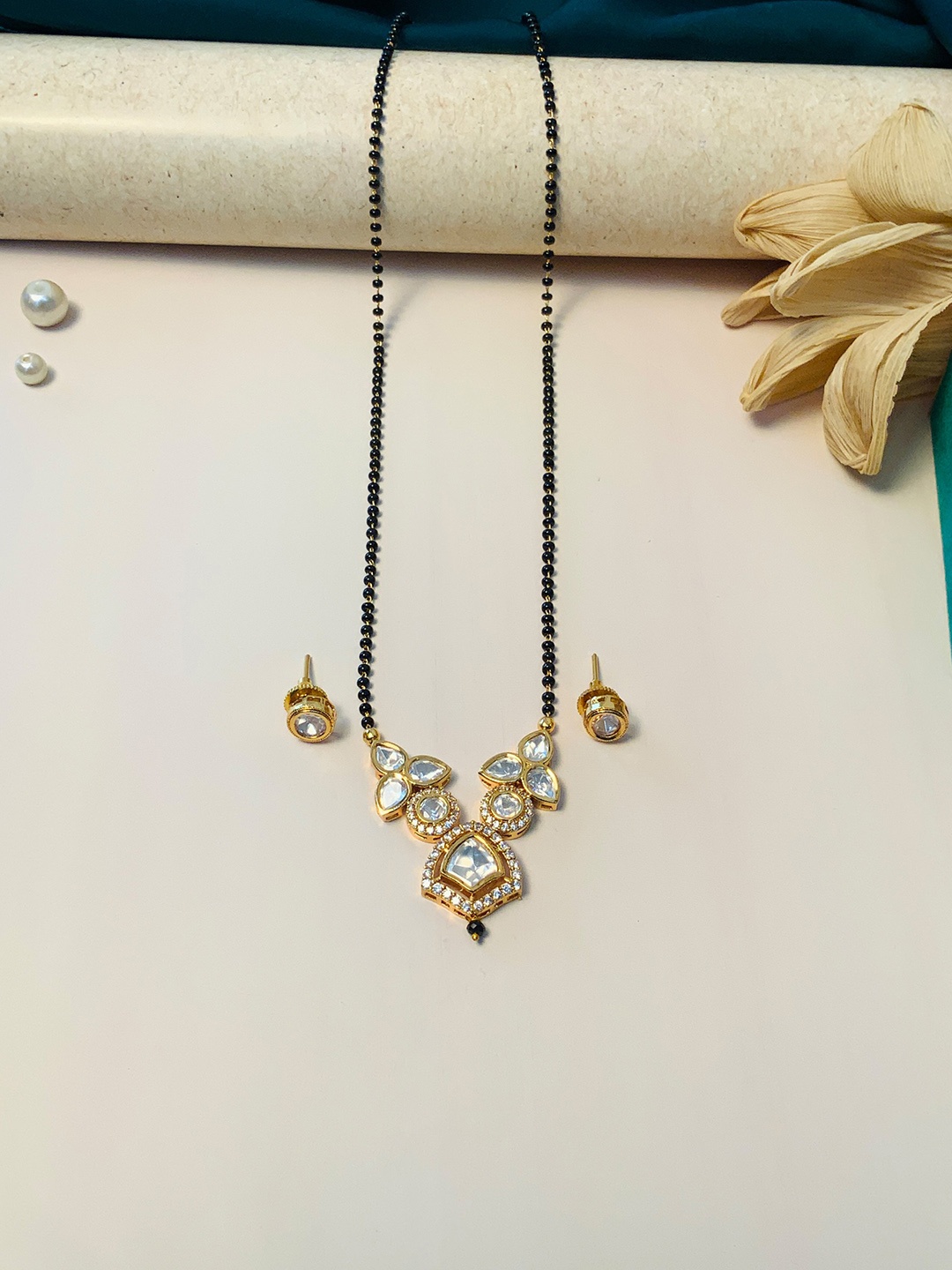 

ABDESIGNS Gold-Plated Kundan-Studded & Beaded Mangalsutra With Earrings