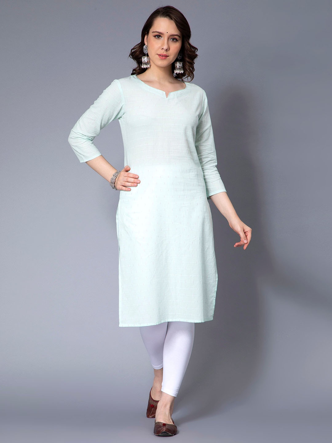 NUEVOSDAMAS Women Green Thread Work Floral Kurta