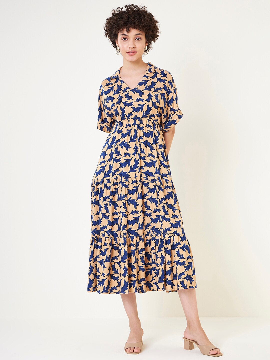 

Femella Floral Printed Extended Sleeves A-Line Midi Dress, Beige