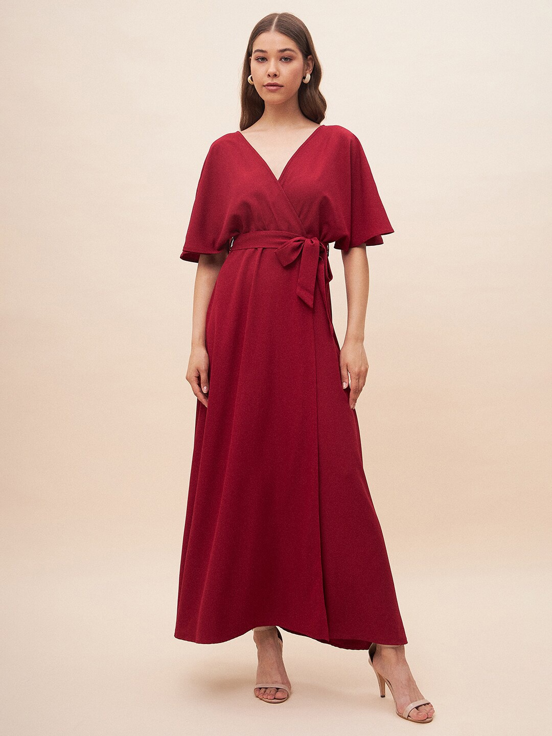 

Femella Flared Sleeves Belted Detailed Maxi Dress, Red