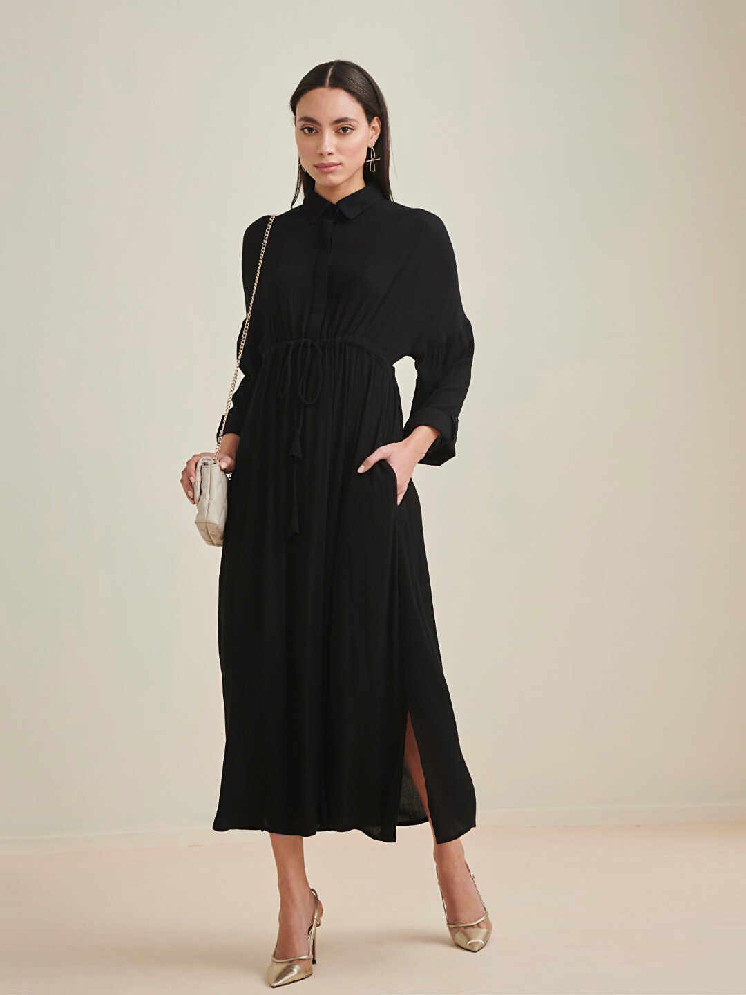 

FEMMELLA Shirt Collar Drop Shoulder Sleeves Tie Ups A-Line Dress, Black