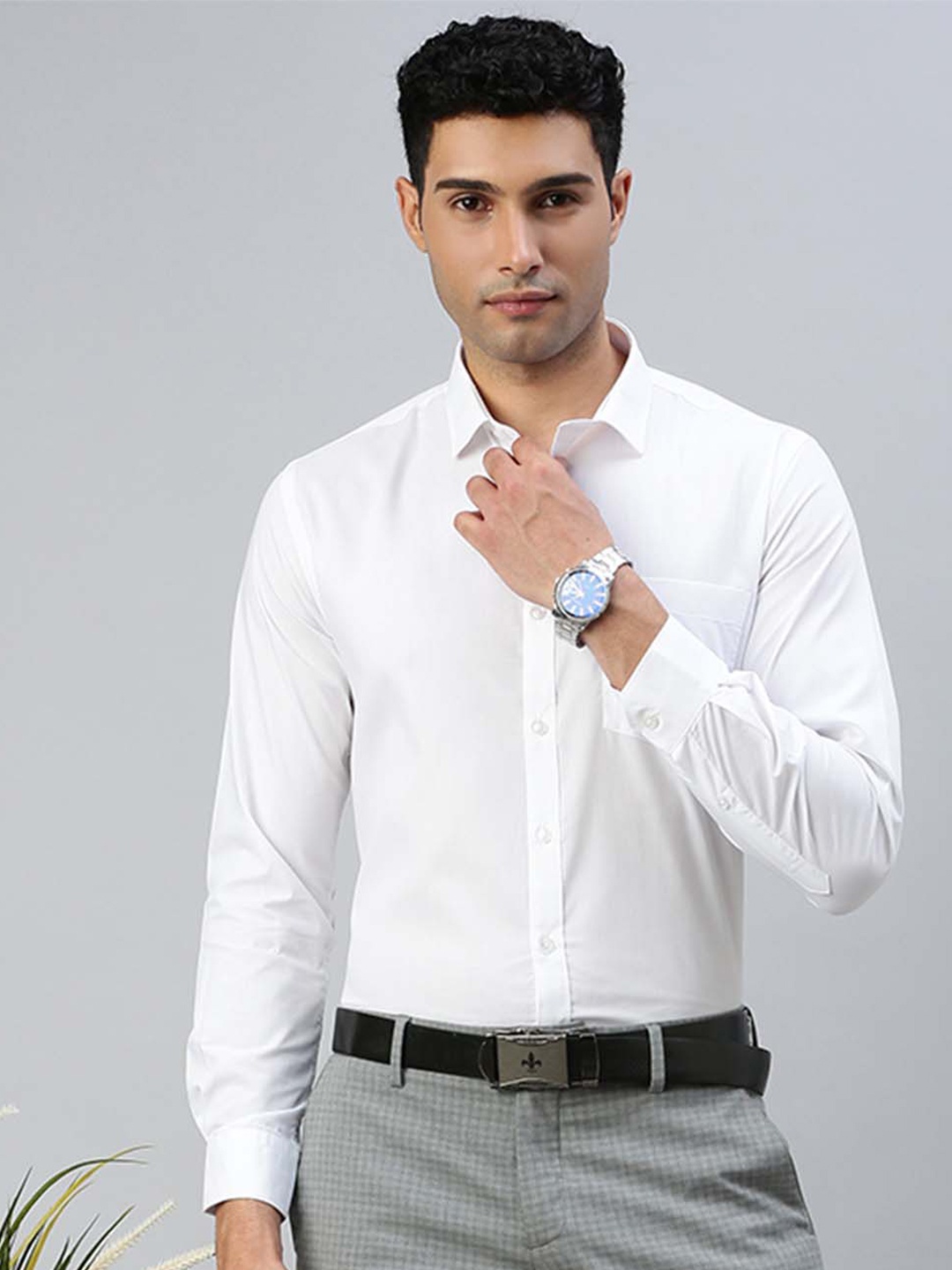 

Ramraj Spread Collar Pure Cotton Casual Shirt, White