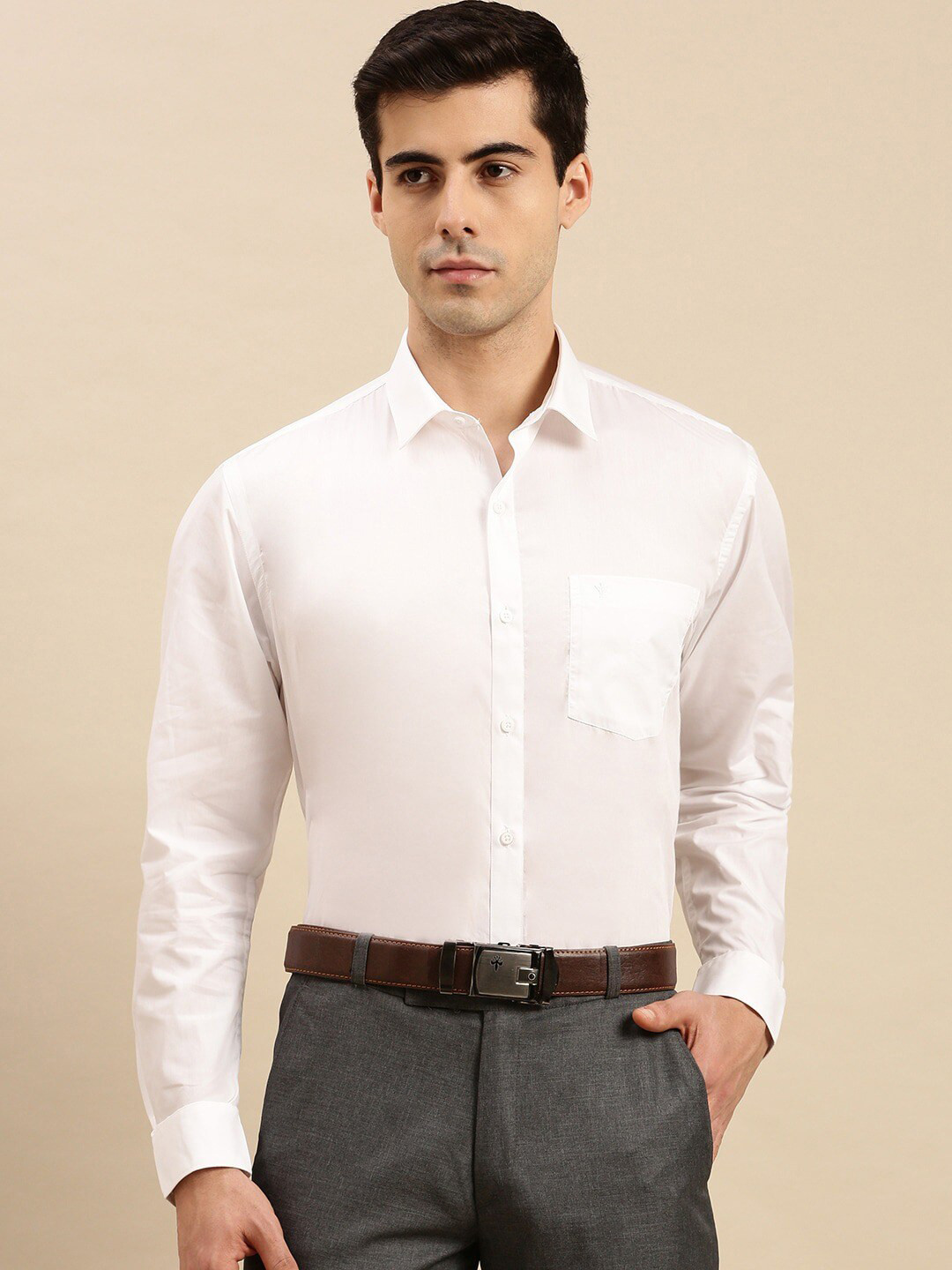 

Ramraj Spread Collar Pure Cotton Casual Shirt, White