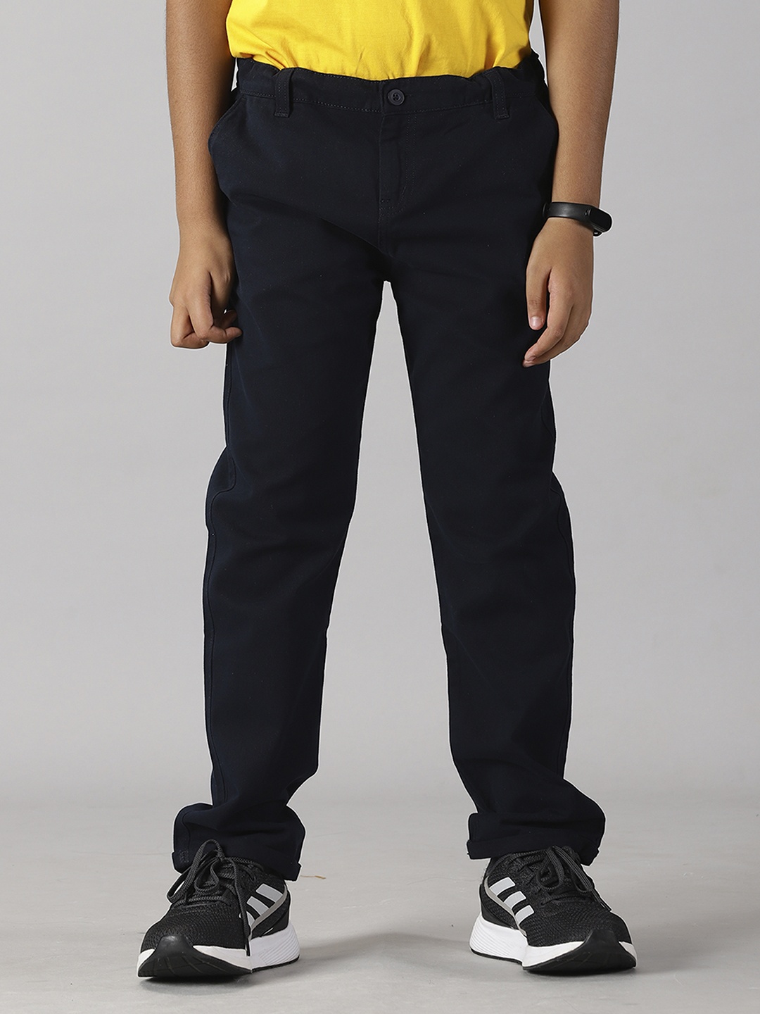 

KiddoPanti Boys Mid Rise Clean Look Pure Cotton Jeans, Black