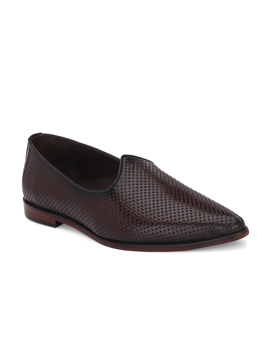 

Hitz Men Pointed Toe Perforations Leather Ethnic Mojaris, Brown