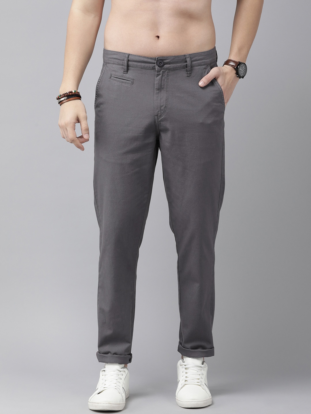 

The Roadster Life Co. Men Chinos Trousers, Grey