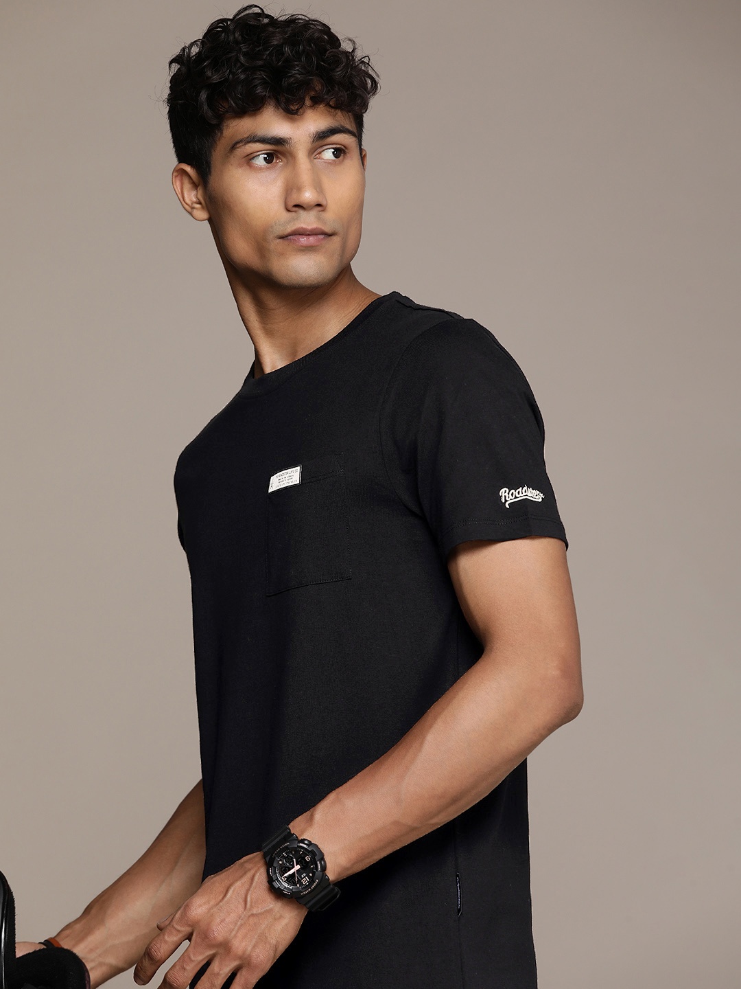 

The Roadster Life Co. Pure Cotton T-shirt With Chest Pocket Detail, Black