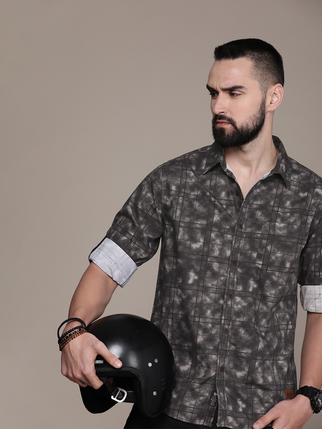 

The Roadster Life Co. Checked Pure Cotton Casual Shirt, Grey