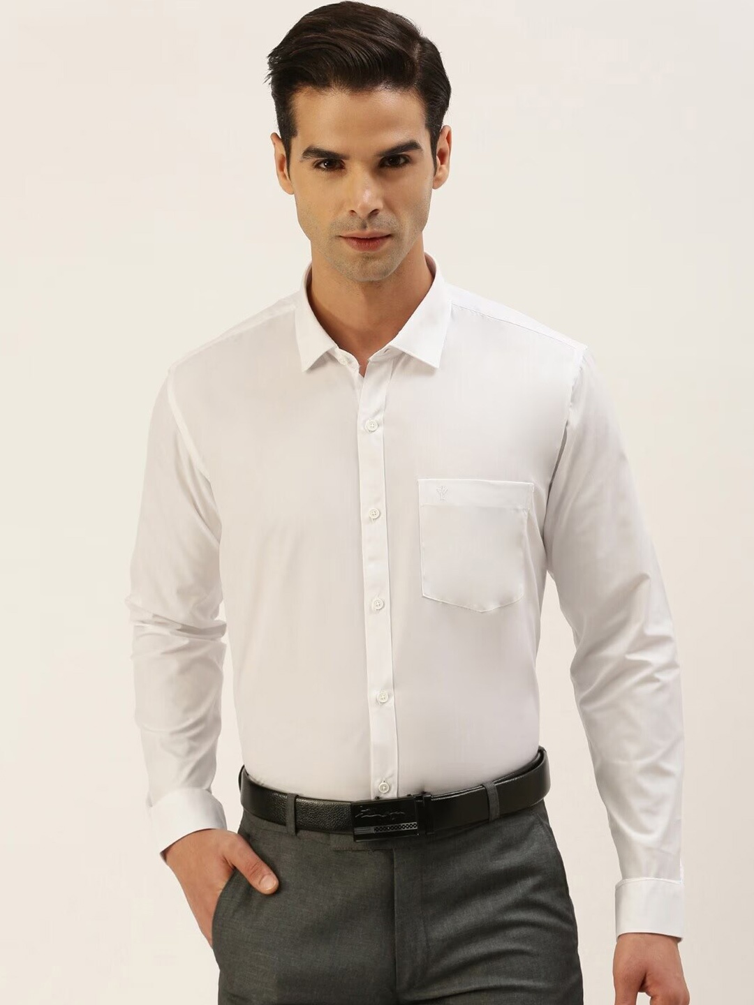 

Ramraj Spread Collar Pure Cotton Regular Fit Formal Shirt, White