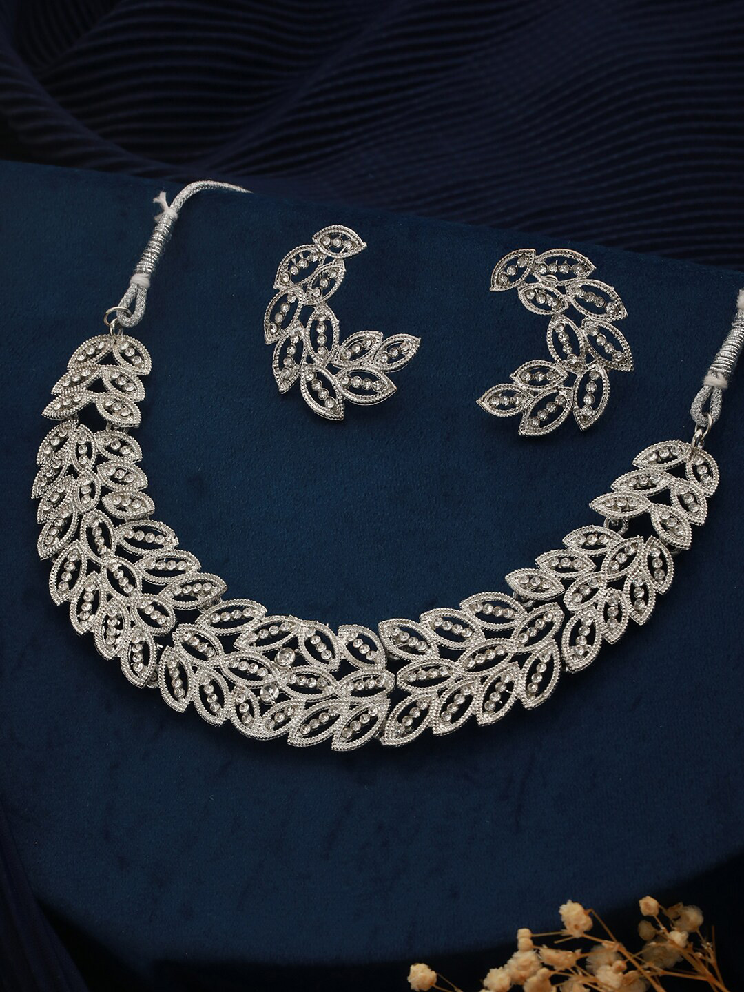 

Priyaasi Silver-Plated Jewellery Set