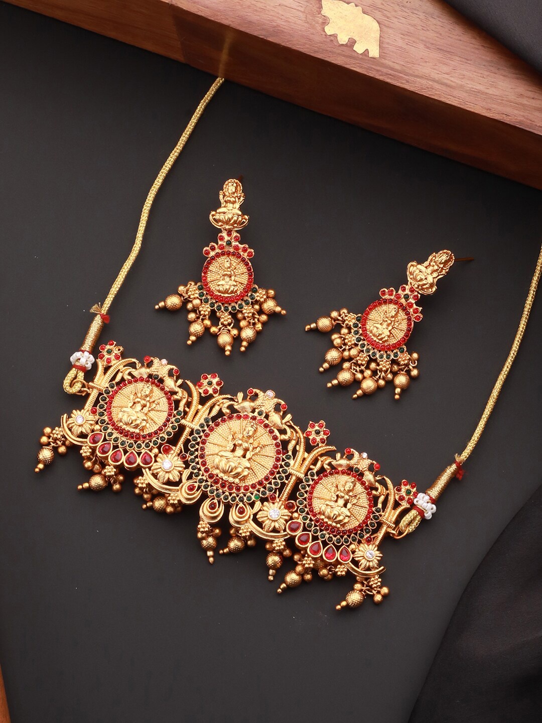 

Priyaasi Gold-Plated Goddess Laxmi Stone-Studded & Beaded Necklace & Earrings