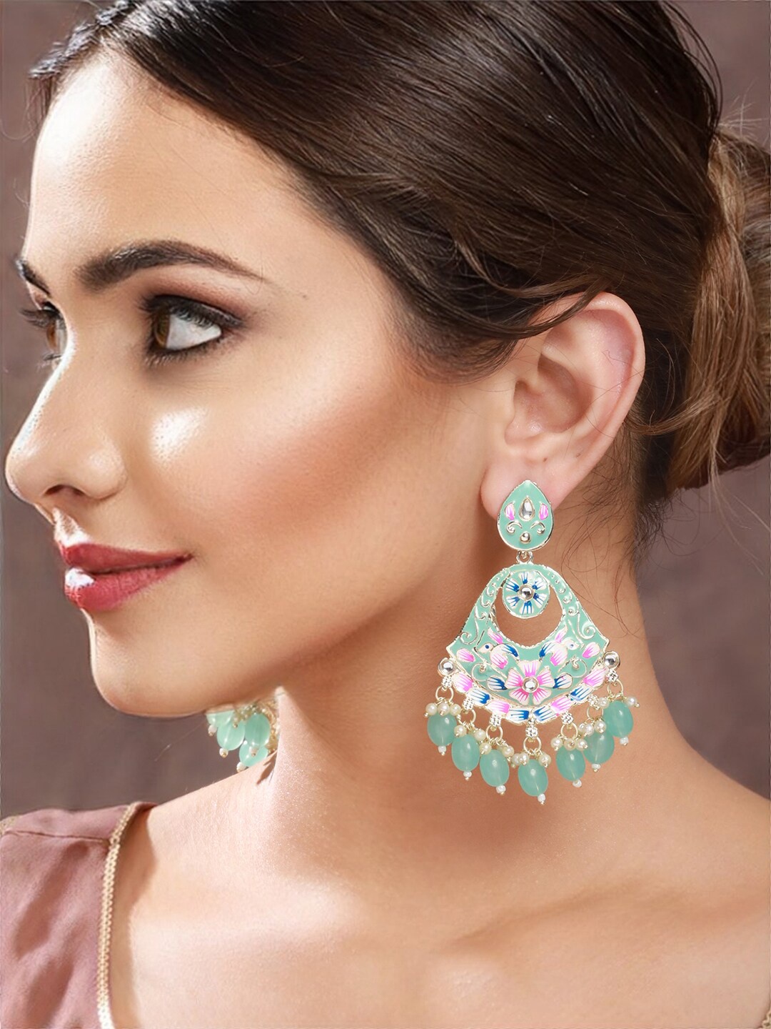 

Priyaasi Gold-Plated Contemporary Chandbalis