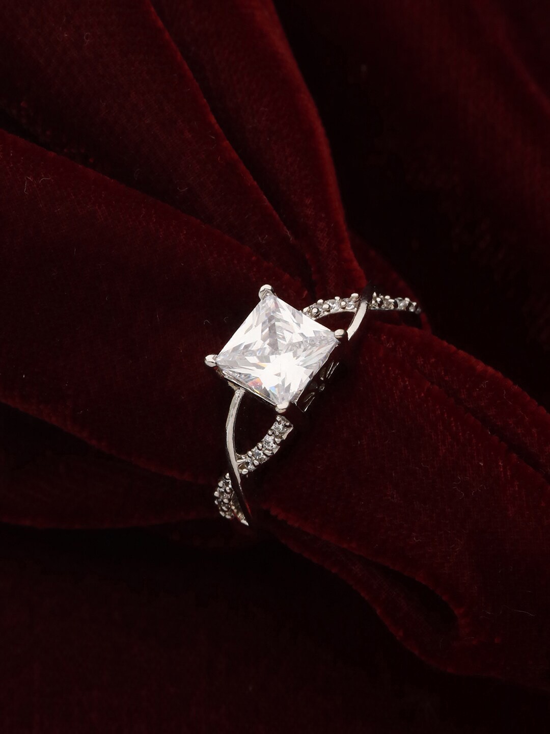

Priyaasi Solitaire Block American Diamond Silver-Plated Ring