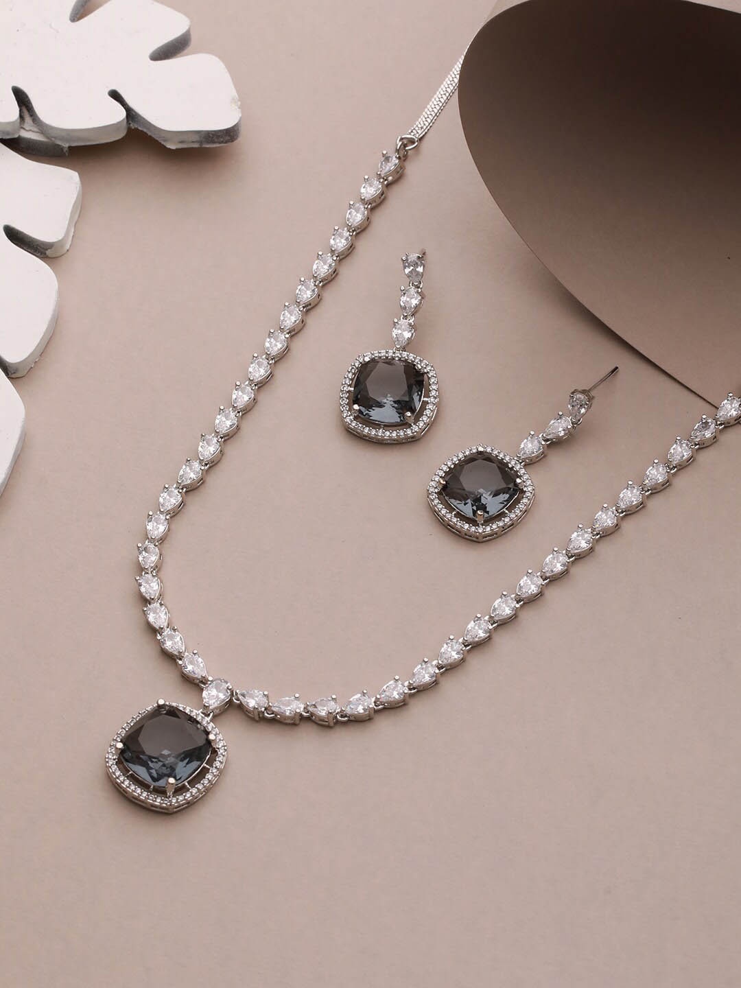 

Priyaasi Silver-Plated AD-Studded Jewellery Set